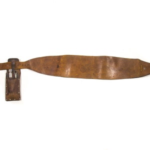 Vintage Leather Motorcycle Kidney Belt: Antique Biker Tool Pouch