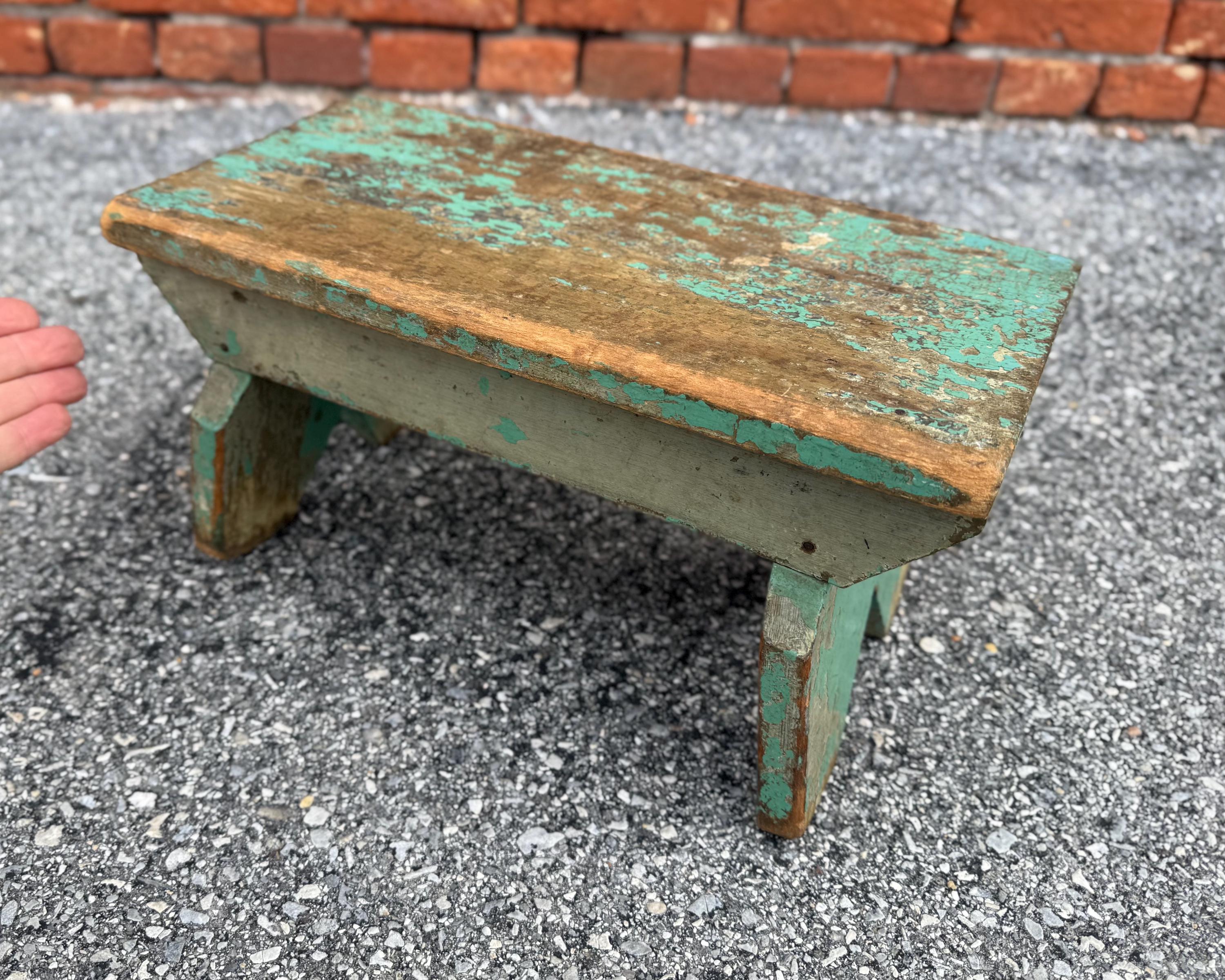 Vintage Green Painted Wooden Stool: Primitive Farmhouse Decor - Etsy