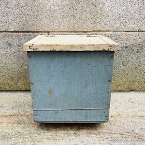 Antique Wooden Milk Box, Insulated Cooler, Vintage Wood Cooler, Milkman Cooler, Farm House Antiques, Shabby Chic, Primitive Decor, Dairy Box