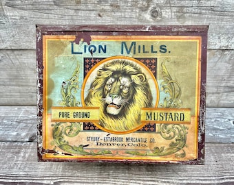 Antique Lion Mills Publicidad Tin Denver Colorado Struby Estabrook Mercantile Co RARE Mostaza Tin GRANDES GRÁFICOS Spice Box Decoración de cocina