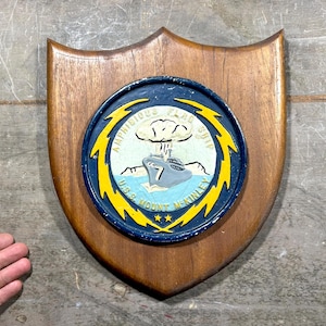 Vintage Nautical Sign AMPHIBIOUS FLAG SHIP U.S.S Mount McKinley Shield Plaque, Wall Hanging Decor, Boating Ship Decor