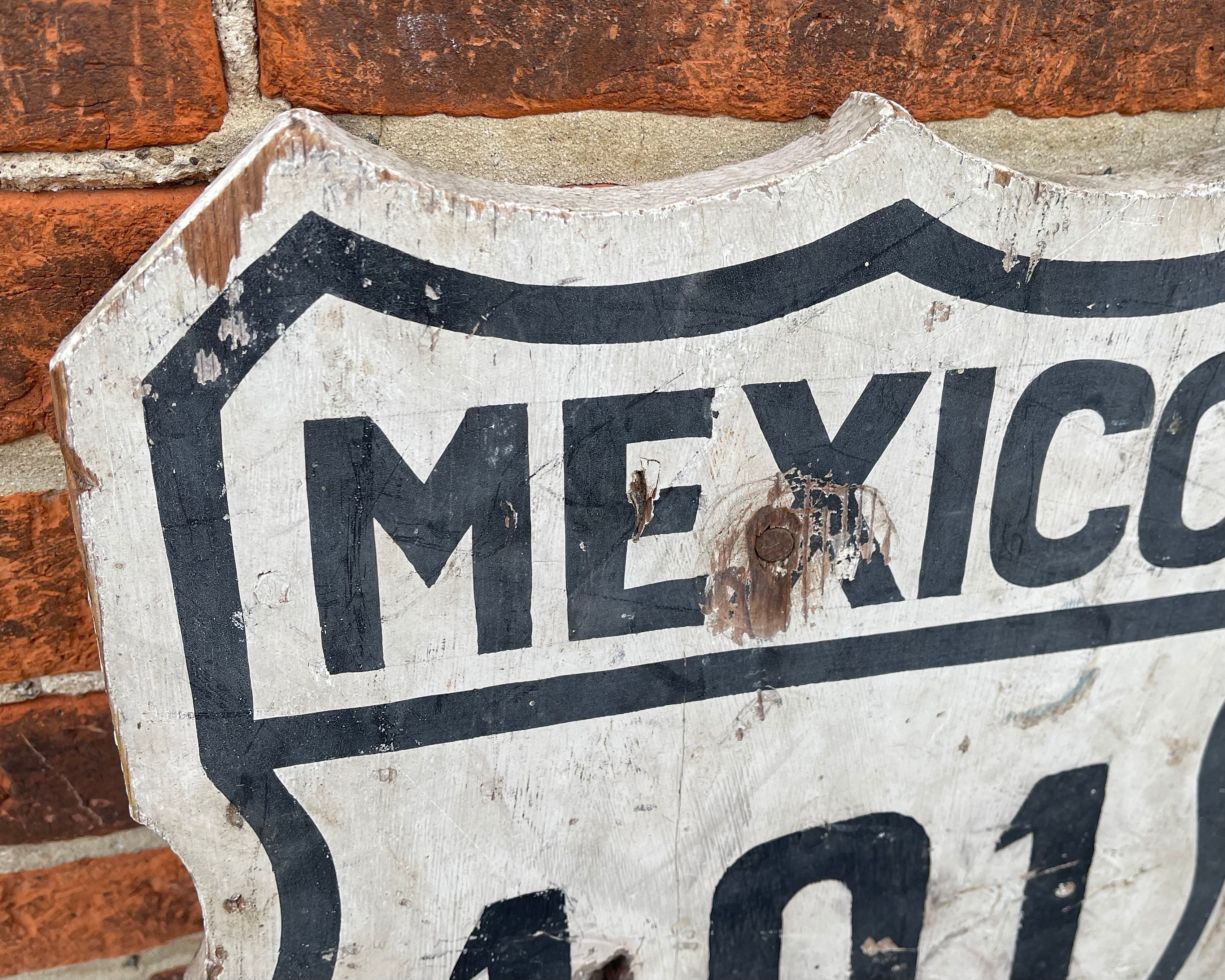 メキシコのヴィンテージ国道101号線標識：アンティークの木製盾、「死のハイウェイ」 - Etsy 日本, image size:3000x2400