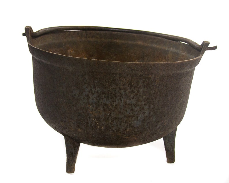Large Cast Iron Cauldron Antiqued Footed Cauldron with Gate Etsy