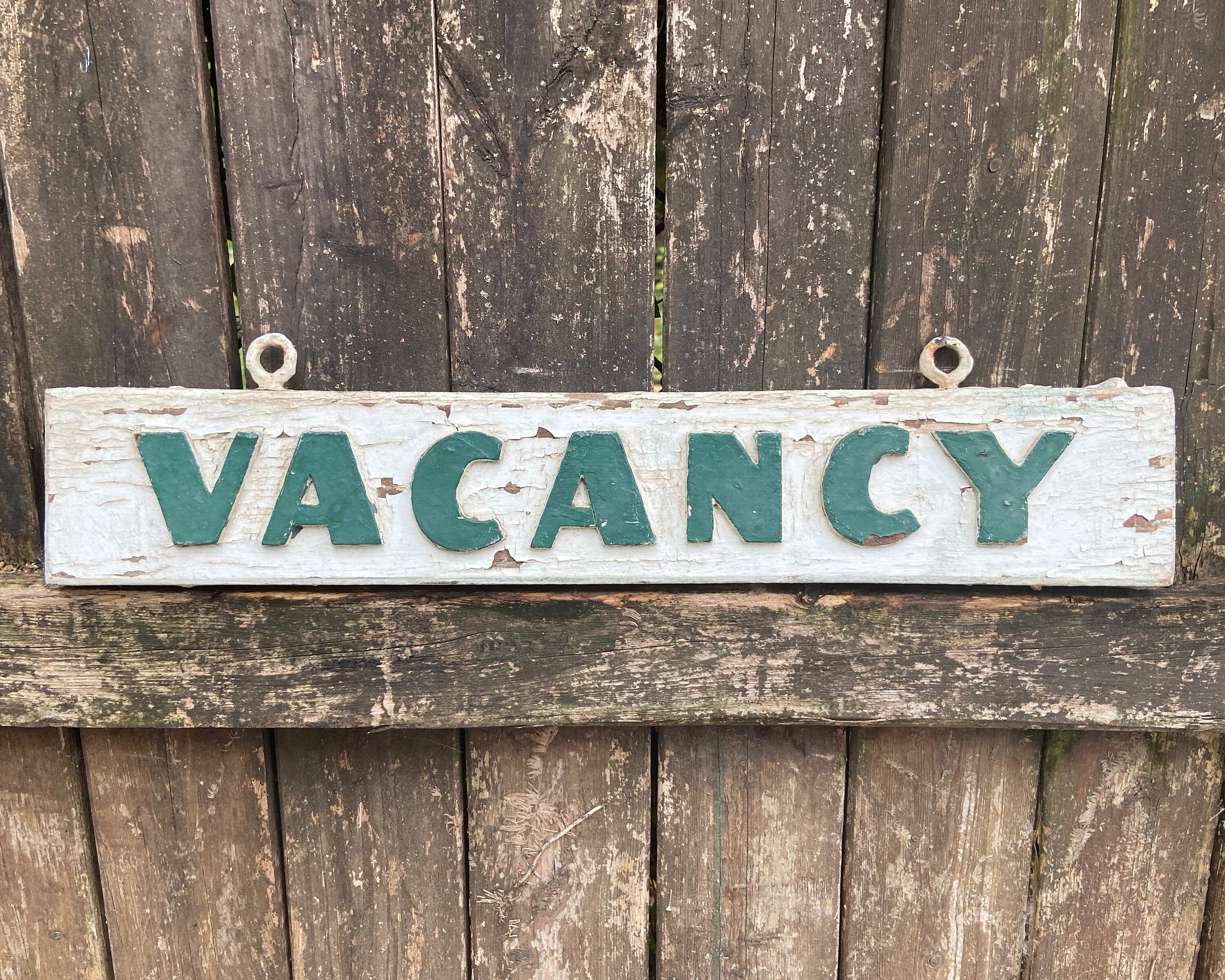 Antique Vacancy Sign Vintage Wooden Hotel Room Sign, Bed and Breakfest Air  BNB Decor, Cabin Wall Hanger, Old White & Green Chippy Paint - Etsy