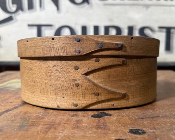 Antique Shaker Box: Inscribed Primitive Wooden Oval Pantry