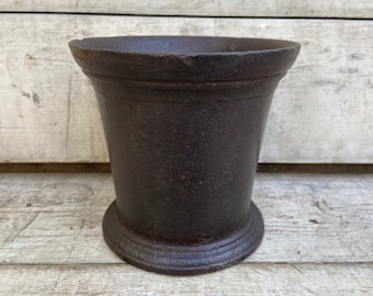 Antique Cast Iron Mortar: SAVERY NO 5, Vintage Apothecary Decor