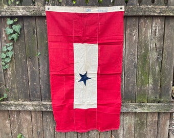 Vintage Sons in Service Flag: WWI/WWII Era Military Decor (40'' x 20'')