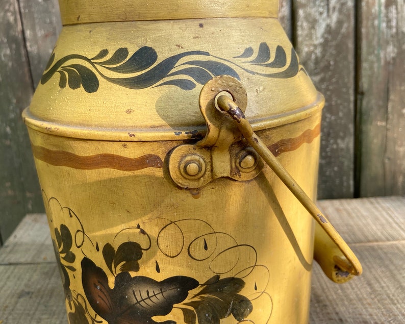 Vintage Milk Can Antique Milk Jug Rustic Home Decor Antique Milk Churn Garden Decor Yard Art Outdoor Decorations Old Farm House Cream Can image 7