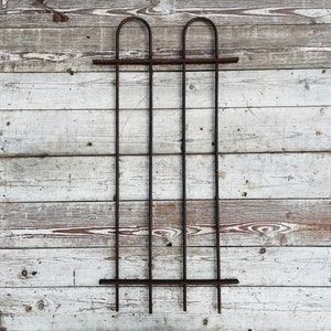 Vintage Garden Fence Wrought Iron Hairpin Fence Victorian Gate Outdoor Decorations Shabby Chic Decor 1800s Architectural Salvage Yard Art