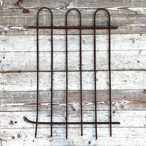Antique Garden Fence Wrought Iron Hairpin Fence Victorian Gate Outdoor Decorations Shabby Chic Decor 1800s Architectural Salvage Yard Art