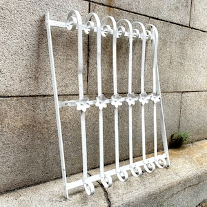 Victorian Iron Fence Piece, Window Cover, Grate, 1800s Home Decor, Garden Trellis, Outdoor Decorations, Yard Art, Window Gate