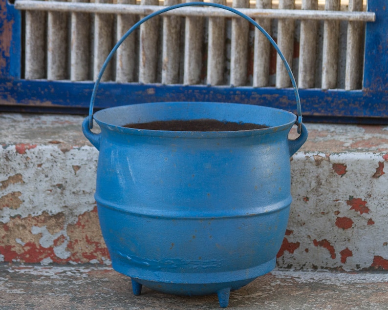 Antique Cast Iron Cauldron Campfire Hanging Gypsy Kettle Etsy
