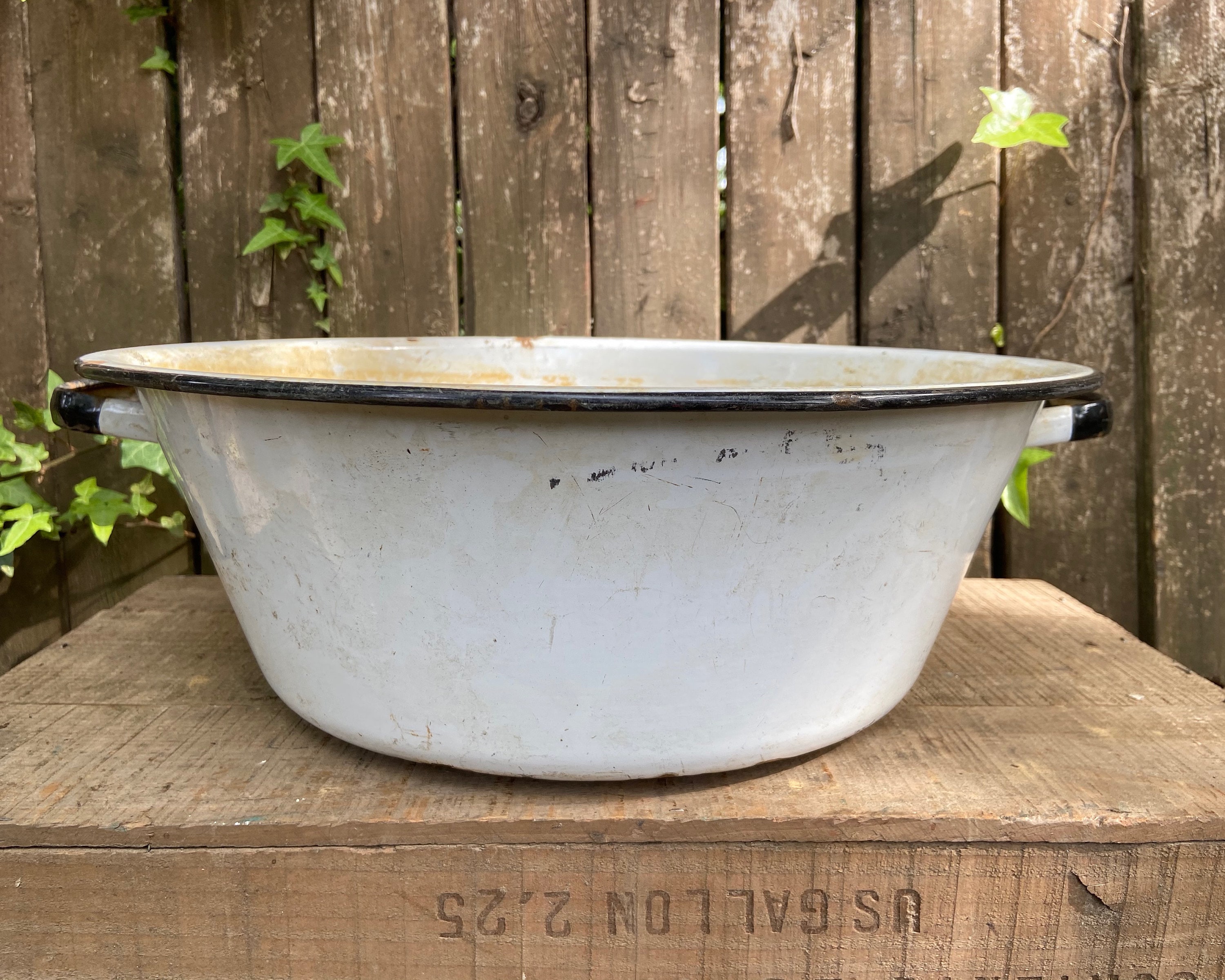 Antique Wash Pot Enamelware Tub Porcelain Primitive Metal Bowl Etsy UK