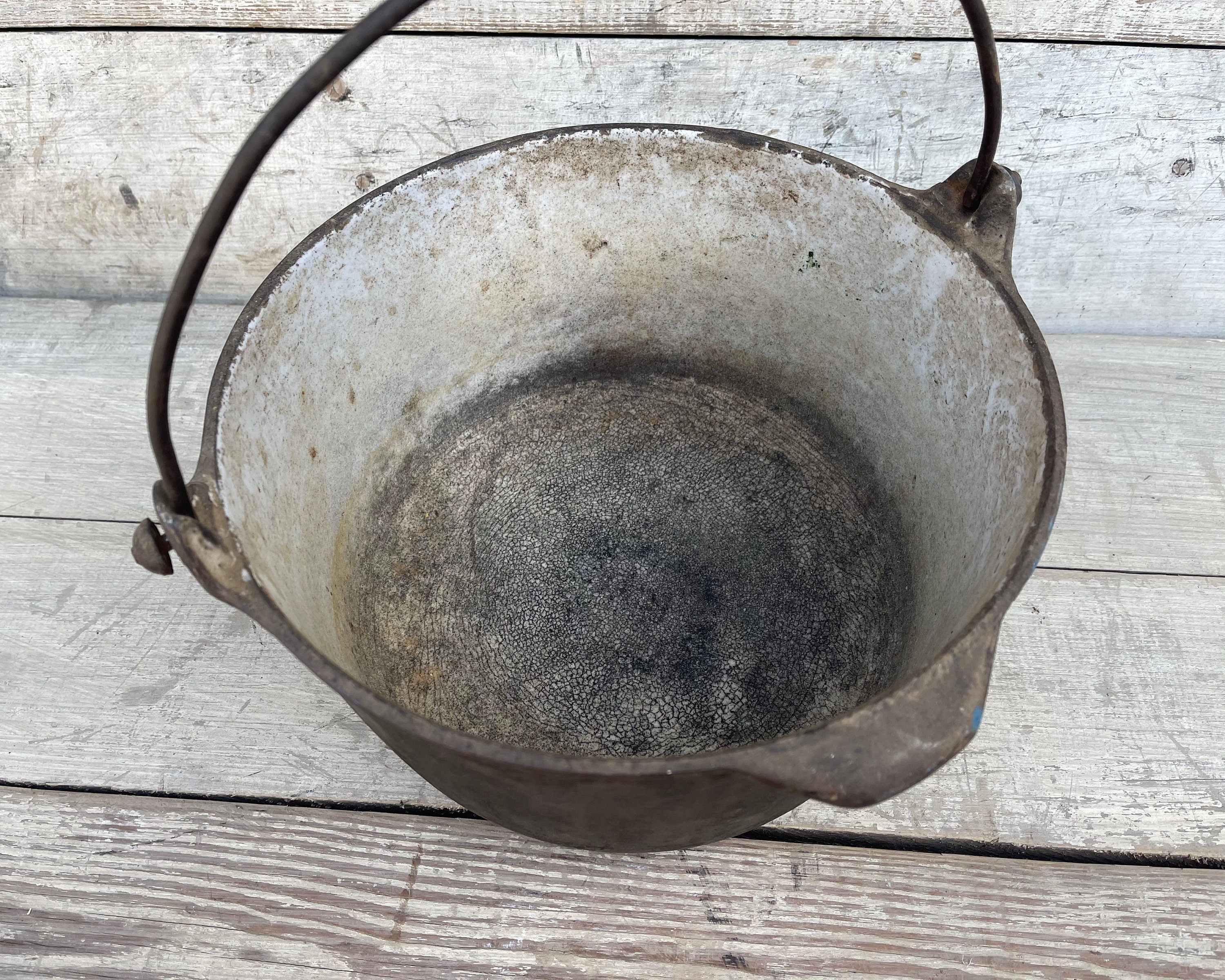 Antique Large Cast Iron Cauldron Pot 3 Leg .savery & Co.