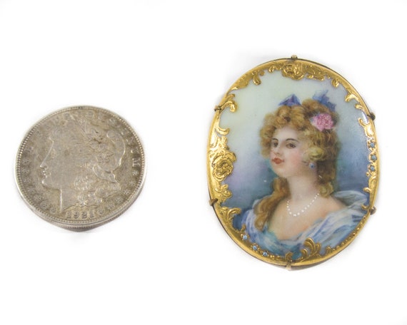 Victorian Mourning Brooch Painted on Porcelain Ed… - image 2