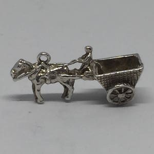Silberner Vintage Pferd und Wagen Charm