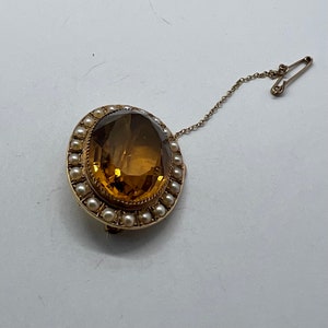 Large Citrine and Pearl 15 Carat Gold Victorian Pendant Broach