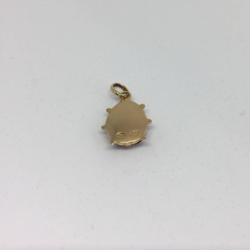Large 18ct gold ladybird charm