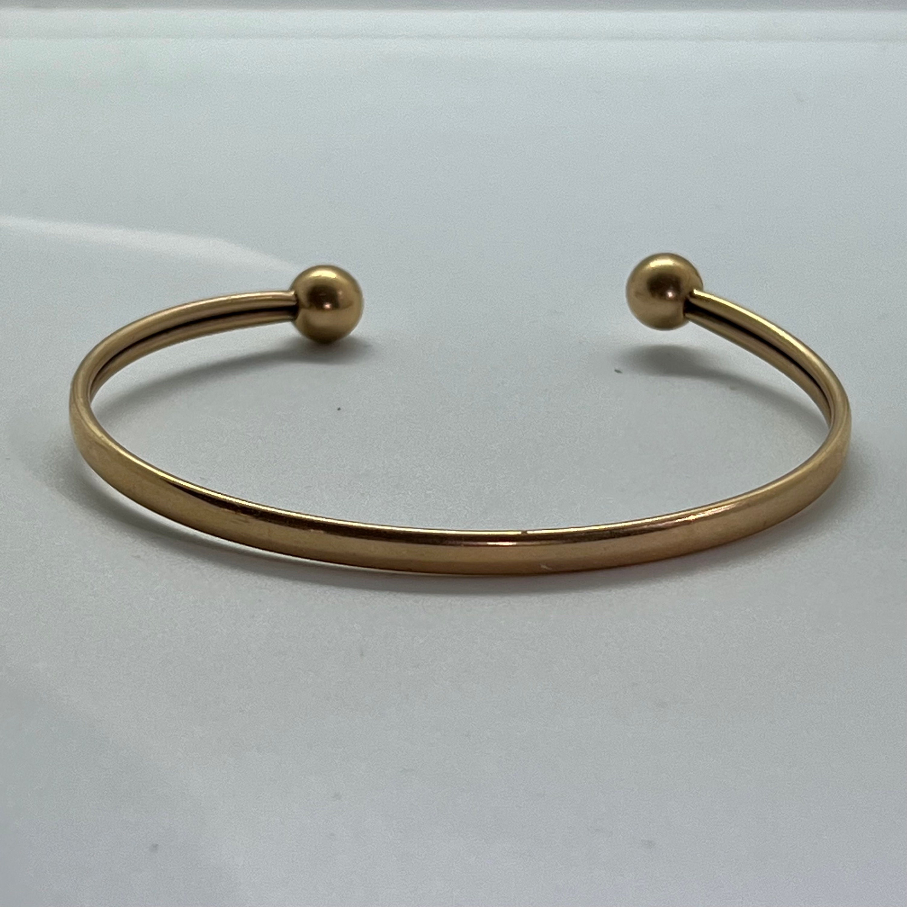 9 carat gold sales torque bangle