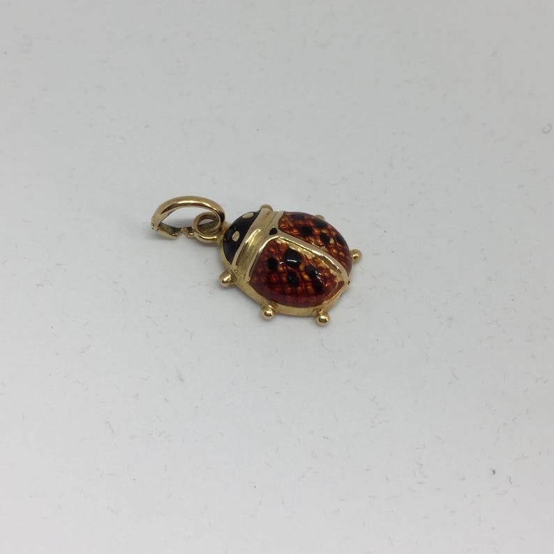 Large 18ct gold ladybird charm