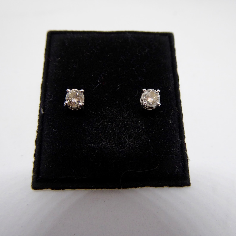 Vintage 18ct White Gold Diamond Stud Earrings Etsy