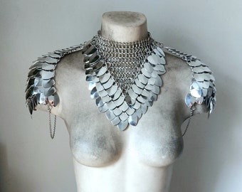 Athena V.2 Scalemail & Chainmail Shoulder Armor