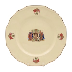 1953 Queen Elizabeth II Commemorative Coronation Plate