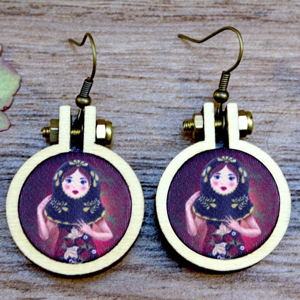 Boucles d'oreilles "Matriochka". Poupée russe. Collection "Oops !". Bijoux originaux. Illustration, impression textile et design Andi Lee.