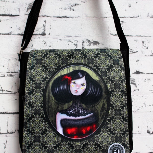 Original illustrated besace, shoulder bag printed "the beautiful Asian". Drawing, graphics and textile printing by Andi Lee