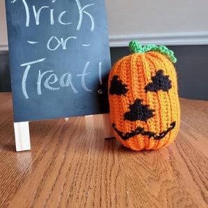 Crochet Pattern: Halloween Pumpkin Pals Jack-O-Lantern