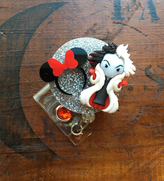 Cute Disney 101 Dalmatians Cruella Devil Retractable Badge Reel