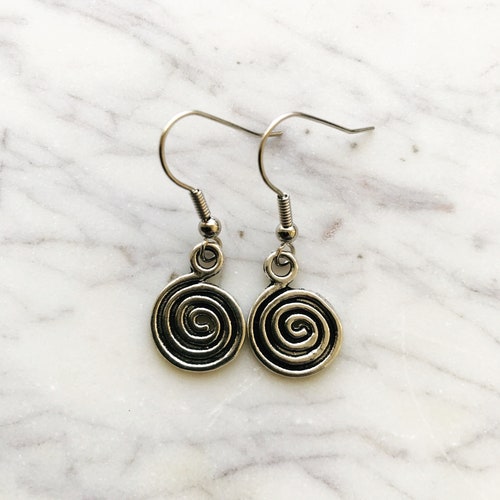 Spiralen Ohrringe aus Tibetsilber