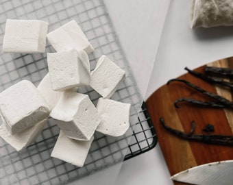 Sci-fi Foods UK Freeze Dried Vanilla Heart Shaped Marshmallows 25g 