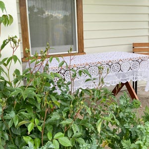New White Crotchet Table Cloth
