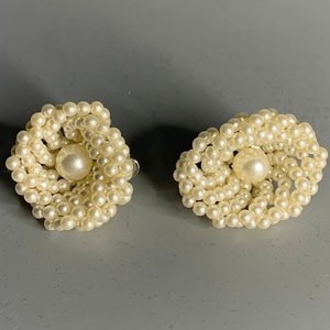vintage clip on earrings jewelry pearls