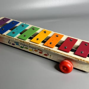 English vintage Fisher price colorful musical toy Xylophone Pull-a-Tune 1964-1978