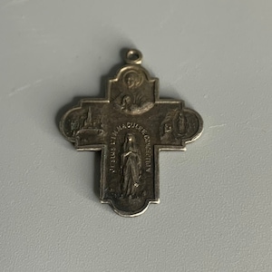 French vintage pendant religious jewelry Virgin Mary Lourdes 1858 -1958 centenaire des apparrtitions de Lourdes medal