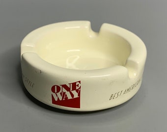 Airlines collectible Vintage ceramic pottery ashtray advertising One Way best American airlines small ashtray