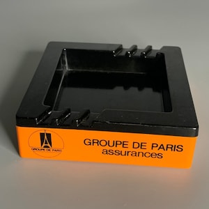French vintage Groupe de Paris assurance insurance resin ashtray advertising