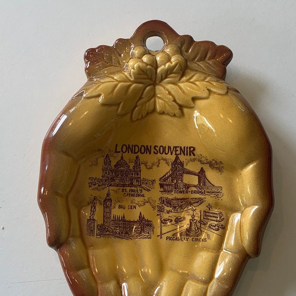 Vintage anglais LONDRES monument souvenir forme de main congé cave design maison décoration fabriqué au japon plat reste cuillère