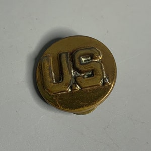 French vintage lapel pin brooch U.S. bronze color medal  military's pin military insignia