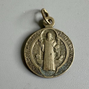 French antique pendant jewelry religious design Saint medal