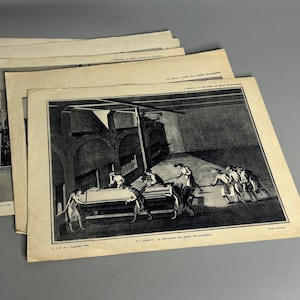 French vintage set of 5 black and white photos paper educational from 1954 showing life in the 1600&#39;s