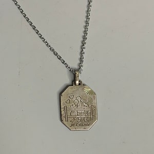 French vintage silver necklace jewelry pendant Je T&#39;aime I love you medal couple cuddling birds