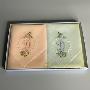 Francés 2 pañuelo de algodón vintage monograma letra D caja sin abrir color verde y melocotón