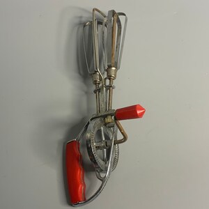 French vintage manual egg beater kitchenware cooking utensil