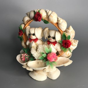 French vintage shells basket with cats souvenir sea shells Easter décor