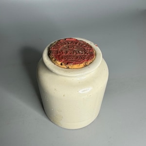 French vintage  pottery container mustard jar  moutarde de Meaux wax lid kitchenware Lab Lagny