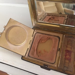 French Victorian compact powder with mirror lipstick compartment vanity antique vintage purse accessories