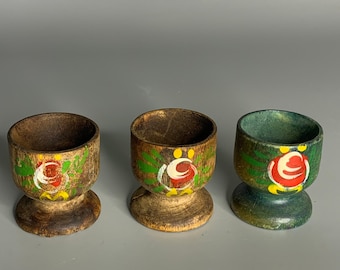 French vintage wooden egg cup holder kitchenware Green one is sold out